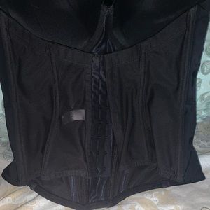 Black strapless bra corset. 38B
